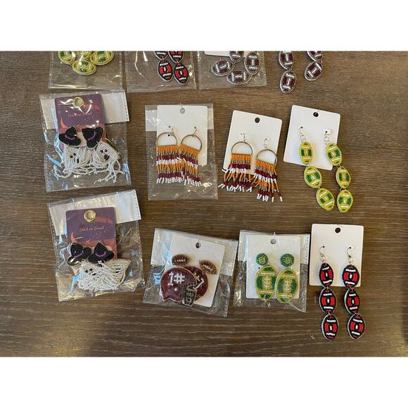 Lot of NEW Seeded Earrings Football + Fall - Picture 3 of 5